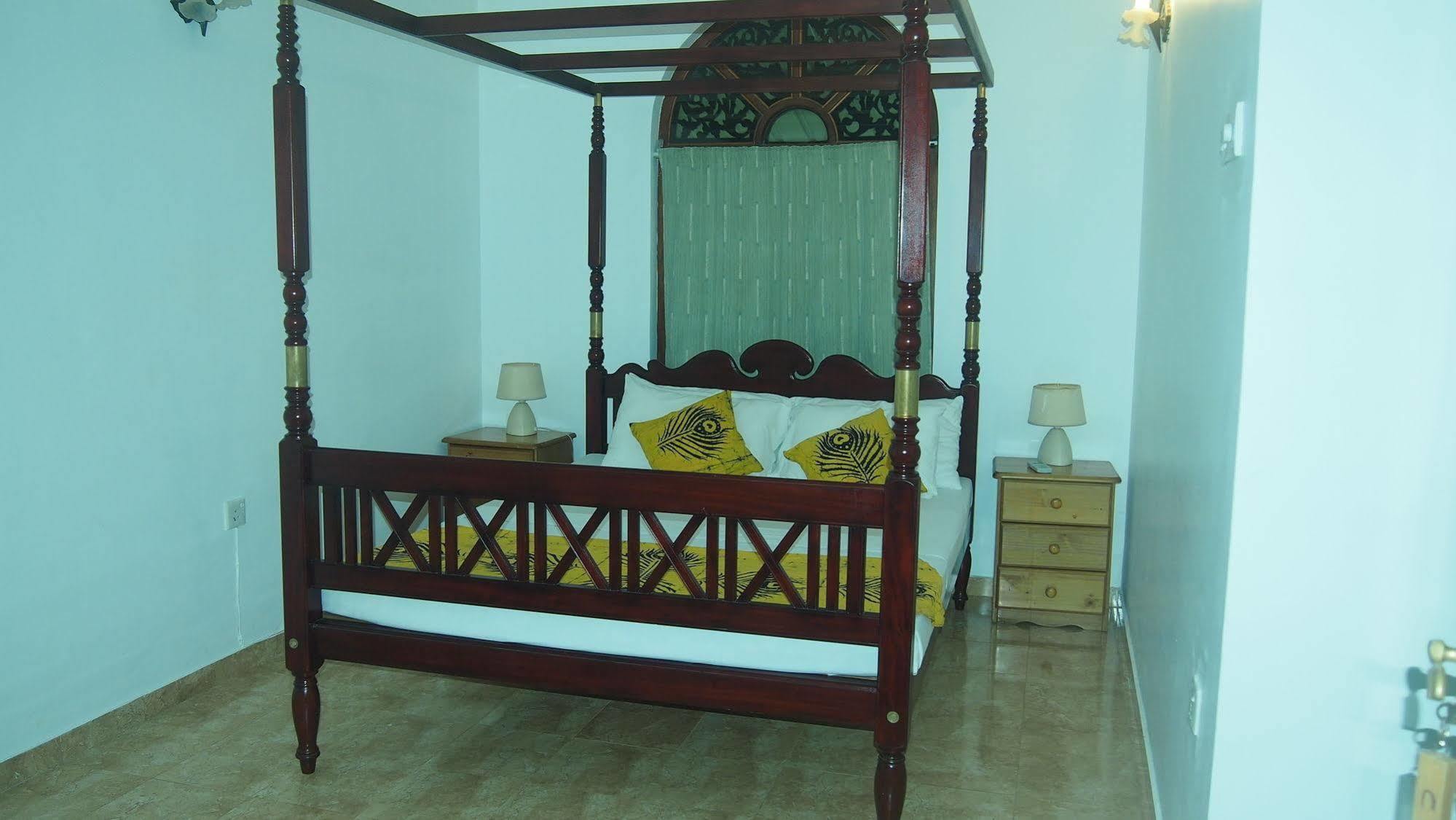 Manik Villa Bentota Exterior photo